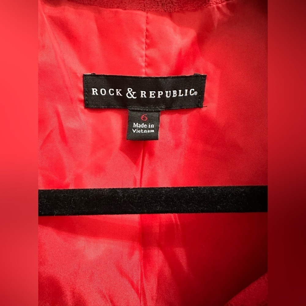 Rock & Republic Red Cropped Moto Faux Suede Jacket size 6 - Picture 4 of 7